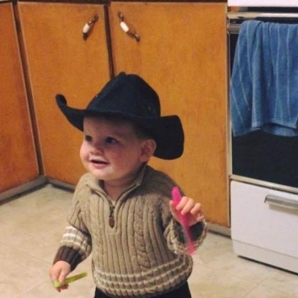 Meet your Posher, Lockena - Picture 1 of 1